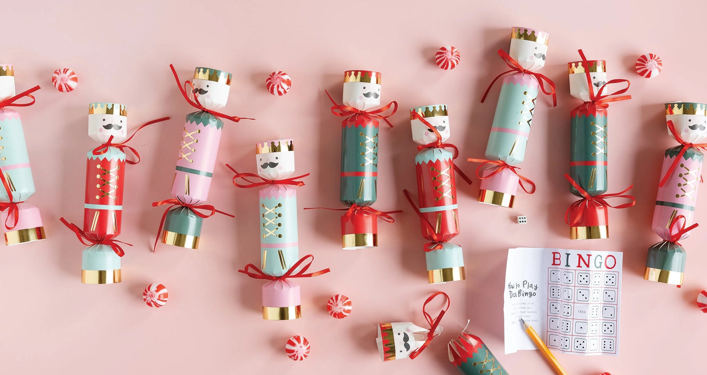 Bright Nutcrackers Crackers